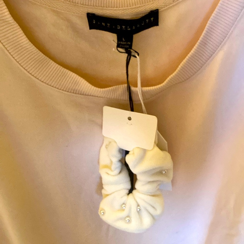 Jane and Delancey Cream Long Sleeve Top